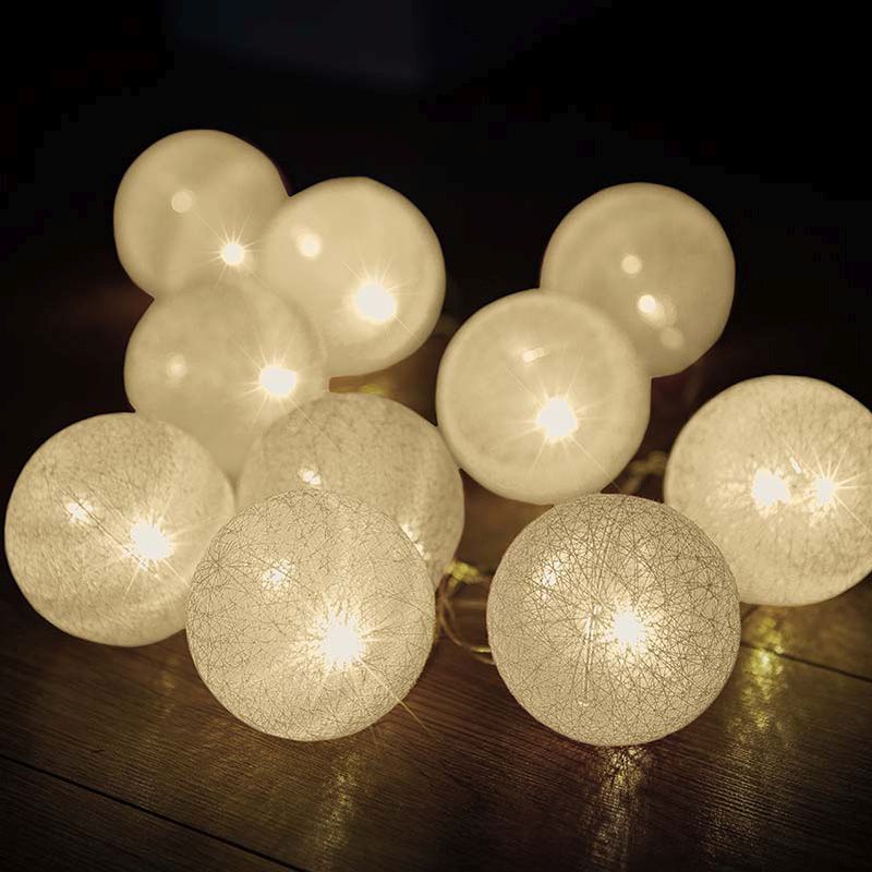 10 LED Glo-Globes String Lights White 6cm diameter